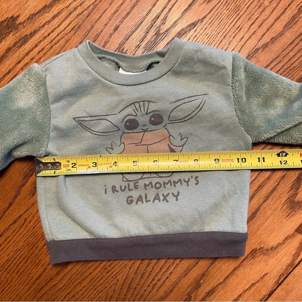 Star Wars Yoda Kids Shirt - Green and Gray 6-9 months